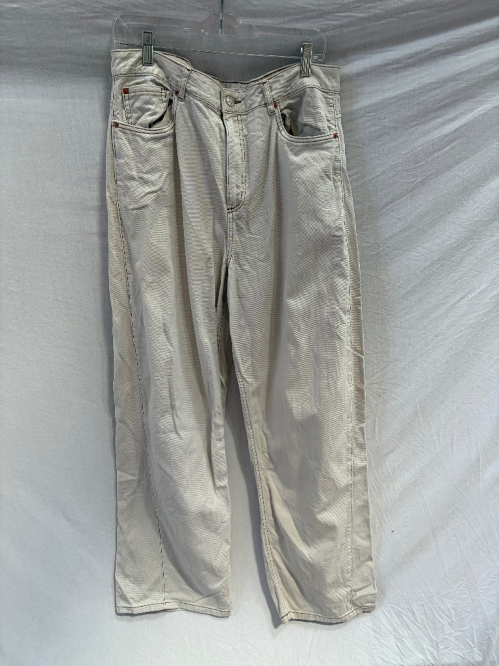 Wide leg jeans